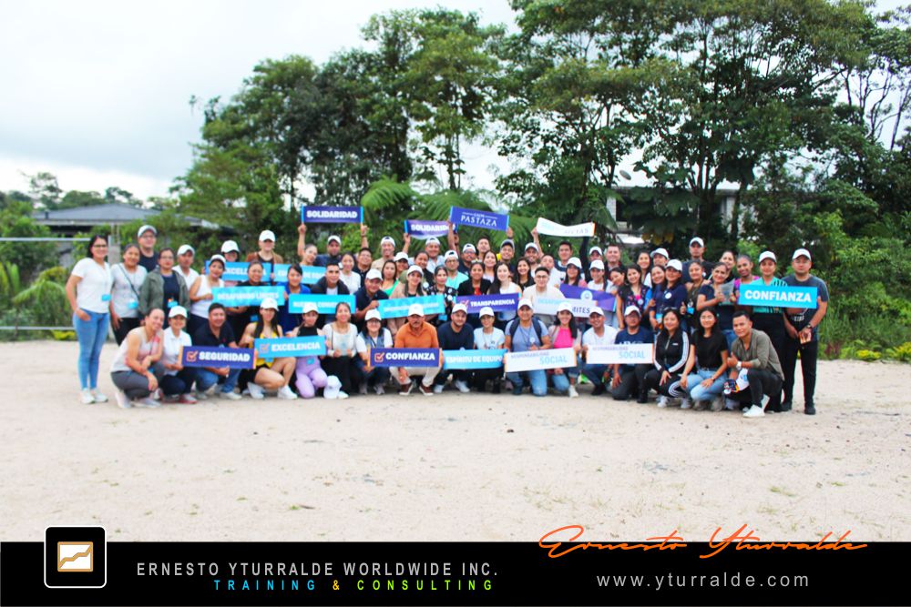 Estrategias vivenciales aplicadas en Video Foros para equipos comerciales